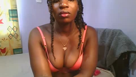 Snapshot of horny_hearts chatting on February 5, 2025, 5:20 am phanice online show from February 5, 2025, 5:20 am