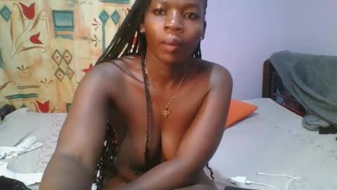 Snapshot of horny_hearts chatting on February 12, 2025, 2:14 am phanice online show from February 12, 2025, 2:14 am