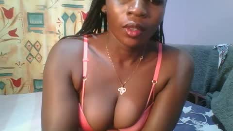 Snapshot of horny_hearts chatting on February 21, 2025, 3:01 am phanice online show from February 21, 2025, 3:01 am