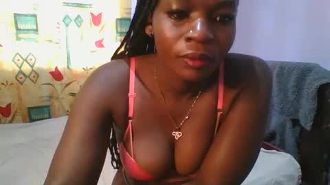 Snapshot of horny_hearts chatting on February 25, 2025, 5:19 am phanice online show from February 25, 2025, 5:19 am