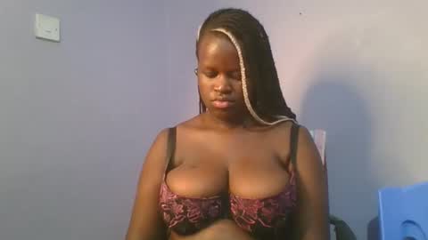 Snapshot of horny_hearts chatting on March 3, 2025, 5:18 pm phanice online show from March 3, 2025, 5:18 pm