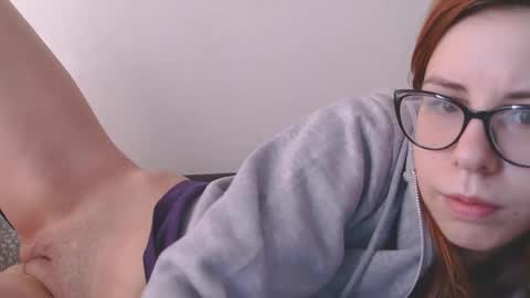 Snapshot of horny_hey chatting on April 1, 2026, 6:36 am Serena online show from April 1, 2026, 6:36 am