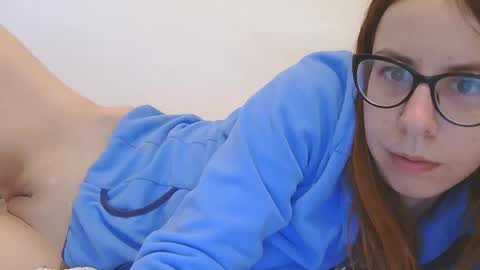 Snapshot of horny_hey chatting on May 3, 2026, 5:57 am Serena online show from May 3, 2026, 5:57 am