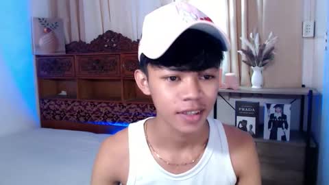 Snapshot of horny_joshxxx chatting on May 9, 2026, 11:10 pm horny_joshxxx online show from May 9, 2026, 11:10 pm