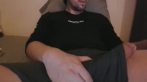 Snapshot of horny_matias chatting on March 14, 2026, 6:08 am horny_matias online show from March 14, 2026, 6:08 am