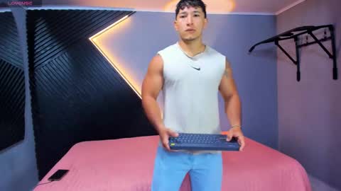 horny_nick18 online show from March 28, 2026, 12:16 pm