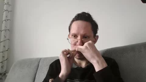 Snapshot of horny_pole chatting on December 6, 2024, 10:16 am horny_pole online show from December 6, 2024, 10:16 am