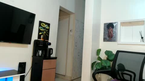 horny_princcess online show from February 1, 2025, 2:56 pm