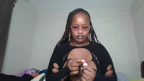 Snapshot of horny_sexxy_babe chatting on March 16, 2026, 3:12 am Lucy online show from March 16, 2026, 3:12 am