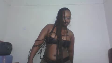 Snapshot of horny_sexxy_babe chatting on March 28, 2026, 12:49 pm Lucy online show from March 28, 2026, 12:49 pm