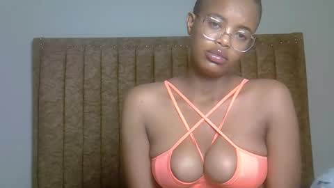 horny_sexy_baby online show from January 9, 2026, 4:04 am