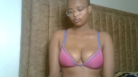 horny_sexy_baby online show from January 11, 2026, 12:59 am