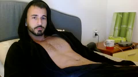 Snapshot of hornyasfuckk33 chatting on December 15, 2025, 6:23 pm hornyasfuckk33 online show from December 15, 2025, 6:23 pm