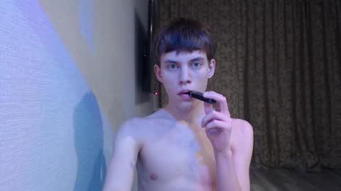 Snapshot of hornybadbunny chatting on February 21, 2025, 11:32 pm Tony online show from February 21, 2025, 11:32 pm