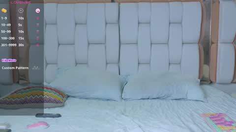 Khloe  online show from September 11, 2025, 7:47 pm