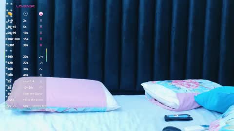 Snapshot of hornybarelylegalgirl chatting on February 6, 2026, 12:30 pm Khloe online show from February 6, 2026, 12:30 pm