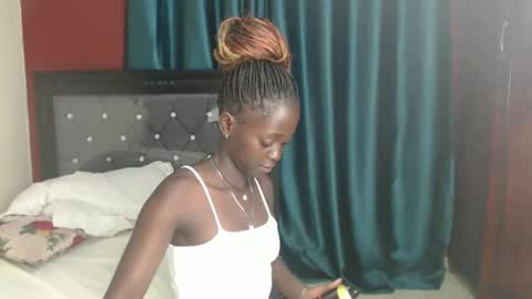 Bella online show from December 30, 2024, 4:19 pm