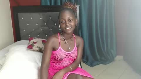 Bella online show from January 12, 2025, 10:12 pm