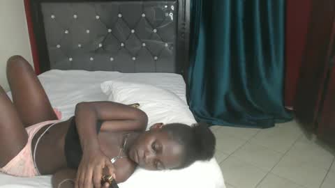 Bella online show from January 18, 2025, 1:41 am