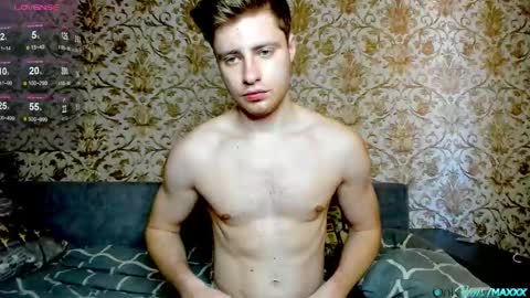 Snapshot of hornyblondieboyy chatting on March 15, 2026, 9:48 am Max online show from March 15, 2026, 9:48 am