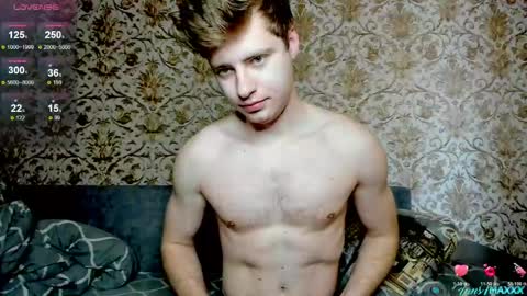 Snapshot of hornyblondieboyy chatting on April 4, 2026, 6:22 am Max online show from April 4, 2026, 6:22 am