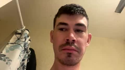 Justin 7 inches online show from October 26, 2025, 6:14 pm