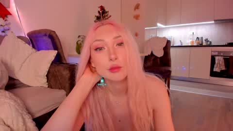 Alex and Rosie online show from January 5, 2025, 9:14 pm