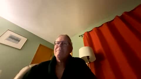 hornydaddywantsu online show from June 1, 2026, 10:17 am
