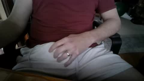 hornyhubby1001 online show from March 3, 2026, 2:34 pm