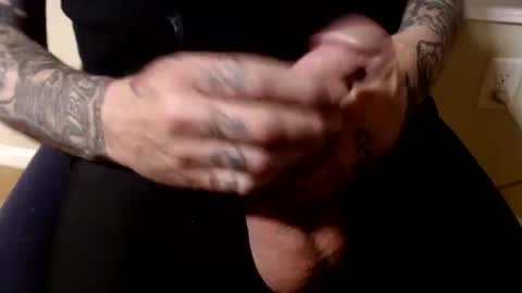 Hornyhumper online show from April 14, 2026, 3:01 am