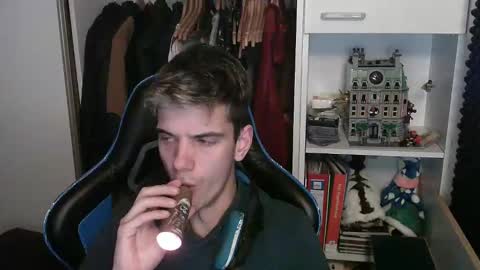 Joey online show from November 18, 2025, 6:45 pm