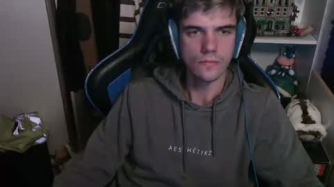 Joey online show from November 25, 2025, 5:57 pm