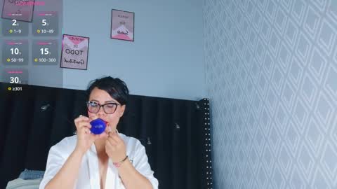 Natasha  online show from January 12, 2026, 4:12 pm