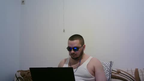 hornymonkey991 online show from May 20, 2026, 5:41 pm
