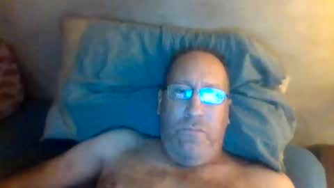 Snapshot of hornyrich6969 chatting on December 15, 2025, 9:57 am hornyrich6969 online show from December 15, 2025, 9:57 am
