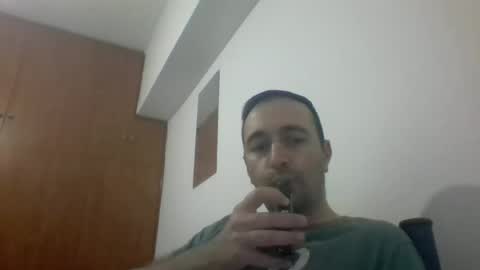 Snapshot of hornysnake69 chatting on January 19, 2025, 2:25 am hornysnake69 online show from January 19, 2025, 2:25 am