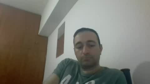 Snapshot of hornysnake69 chatting on January 22, 2025, 7:03 am hornysnake69 online show from January 22, 2025, 7:03 am