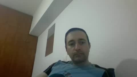 Snapshot of hornysnake69 chatting on February 11, 2025, 7:33 am hornysnake69 online show from February 11, 2025, 7:33 am