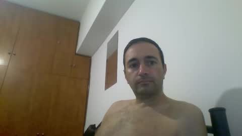 Snapshot of hornysnake69 chatting on September 20, 2025, 9:32 am hornysnake69 online show from September 20, 2025, 9:32 am
