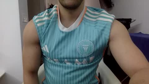 Snapshot of hornyspaniard93 chatting on February 7, 2026, 12:53 pm hornyspaniard93 online show from February 7, 2026, 12:53 pm