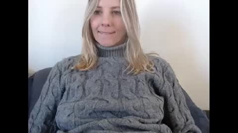 Hornyssima online show from December 26, 2024, 1:21 pm