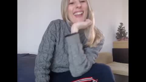 Hornyssima online show from February 2, 2025, 3:49 pm