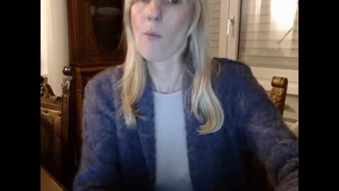 Hornyssima online show from November 23, 2025, 4:18 pm