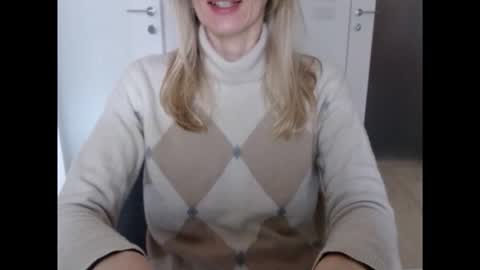 Hornyssima online show from January 10, 2026, 9:44 am