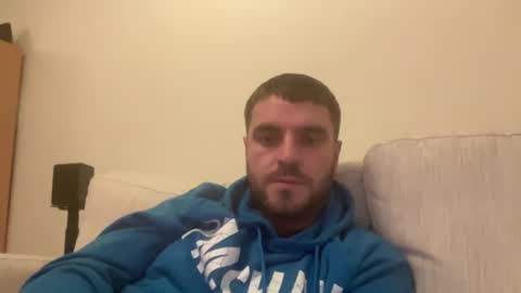 Snapshot of hornytom27 chatting on February 14, 2025, 7:12 pm Horny247 online show from February 14, 2025, 7:12 pm