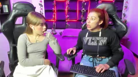 Snapshot of hornyy_mom chatting on February 21, 2025, 11:55 am hornyy mom online show from February 21, 2025, 11:55 am