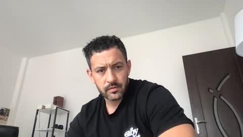 Chriss90 online show from April 20, 2026, 10:40 am