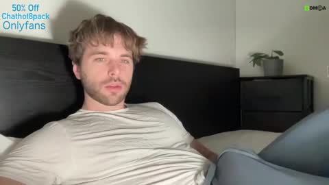 Snapshot of hot8pack01 chatting on January 27, 2025, 10:16 pm Edward aka Wolf online show from January 27, 2025, 10:16 pm