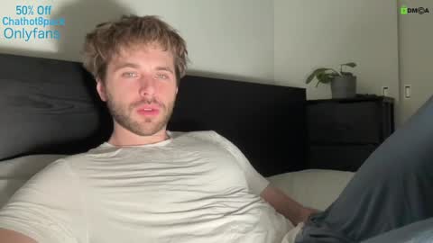 Snapshot of hot8pack01 chatting on January 31, 2025, 9:37 pm Edward aka Wolf online show from January 31, 2025, 9:37 pm