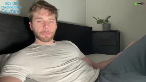 Snapshot of hot8pack01 chatting on February 16, 2025, 4:42 am Edward aka Wolf online show from February 16, 2025, 4:42 am